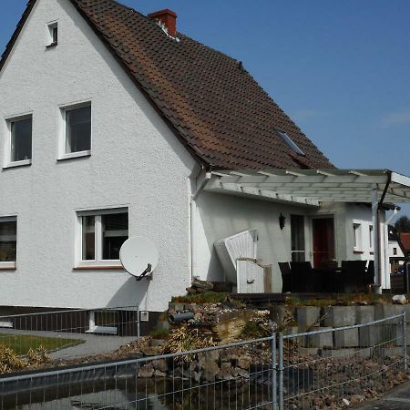 Modernes Ferienhaus Der Besonderen Art Mit Garten Lohne  Bagian luar foto