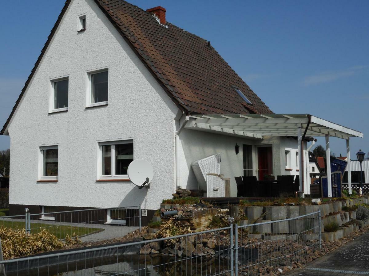 Modernes Ferienhaus Der Besonderen Art Mit Garten Lohne  Bagian luar foto